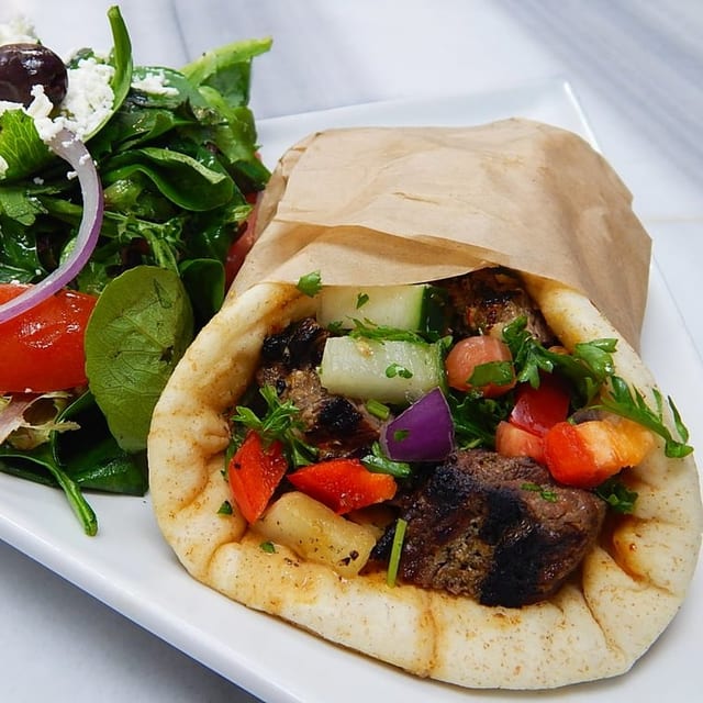 Angus Steak Pita.