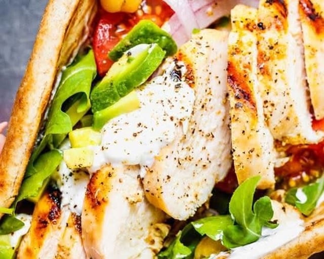 Grilled Chicken Breast Pita.